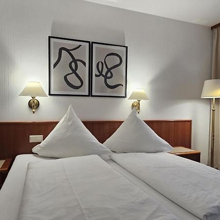 Hotel Garni Vierjahreszeiten Bad Staffelstein Kültér fotó