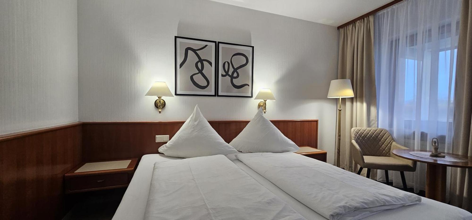 Hotel Garni Vierjahreszeiten Bad Staffelstein Kültér fotó