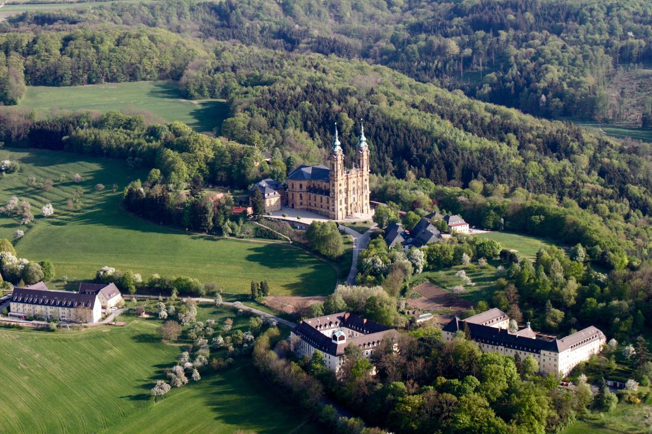 Hotel Garni Vierjahreszeiten Bad Staffelstein Kültér fotó