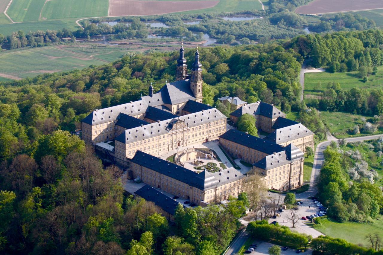 Hotel Garni Vierjahreszeiten Bad Staffelstein Kültér fotó